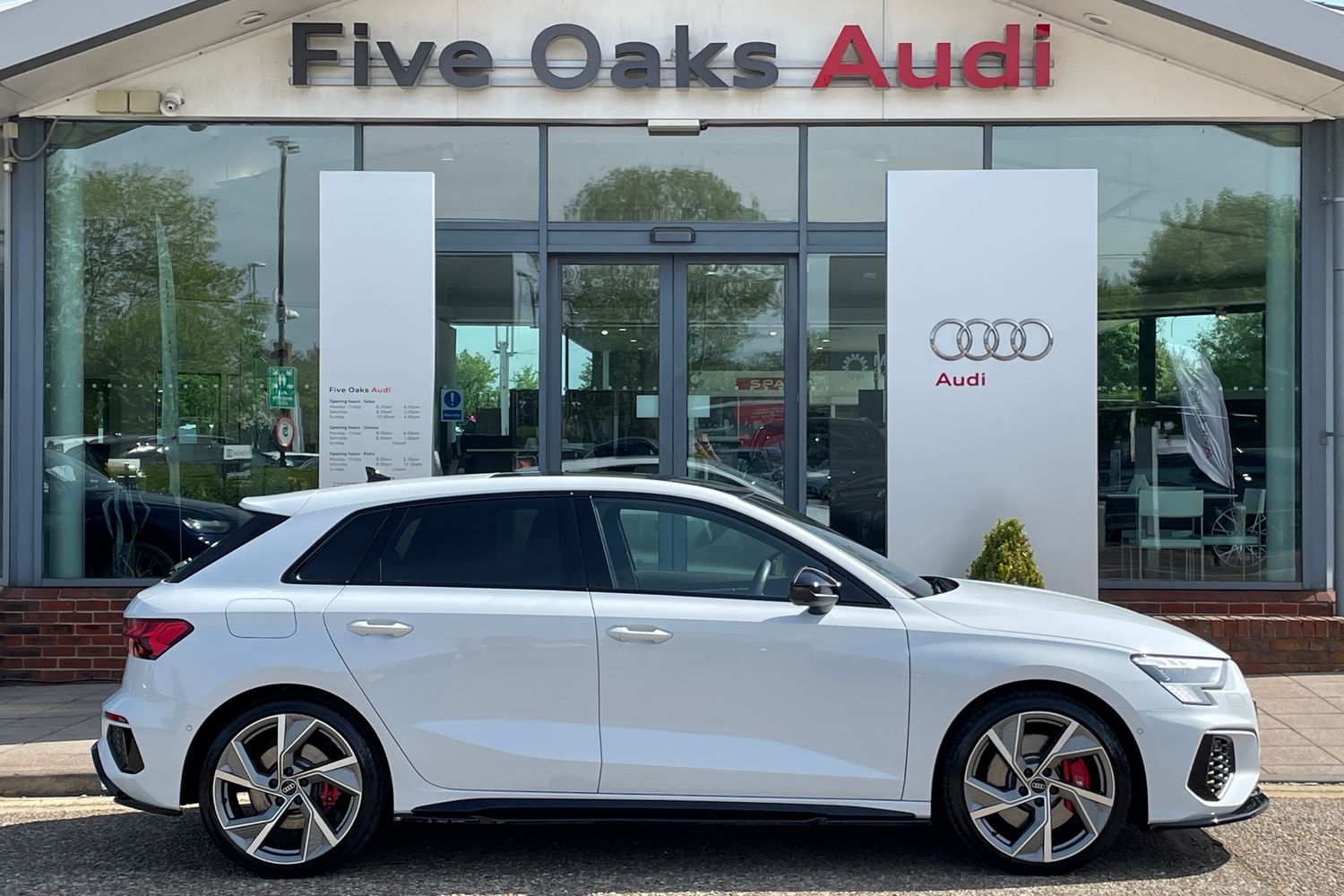 Main listing image - Audi S3