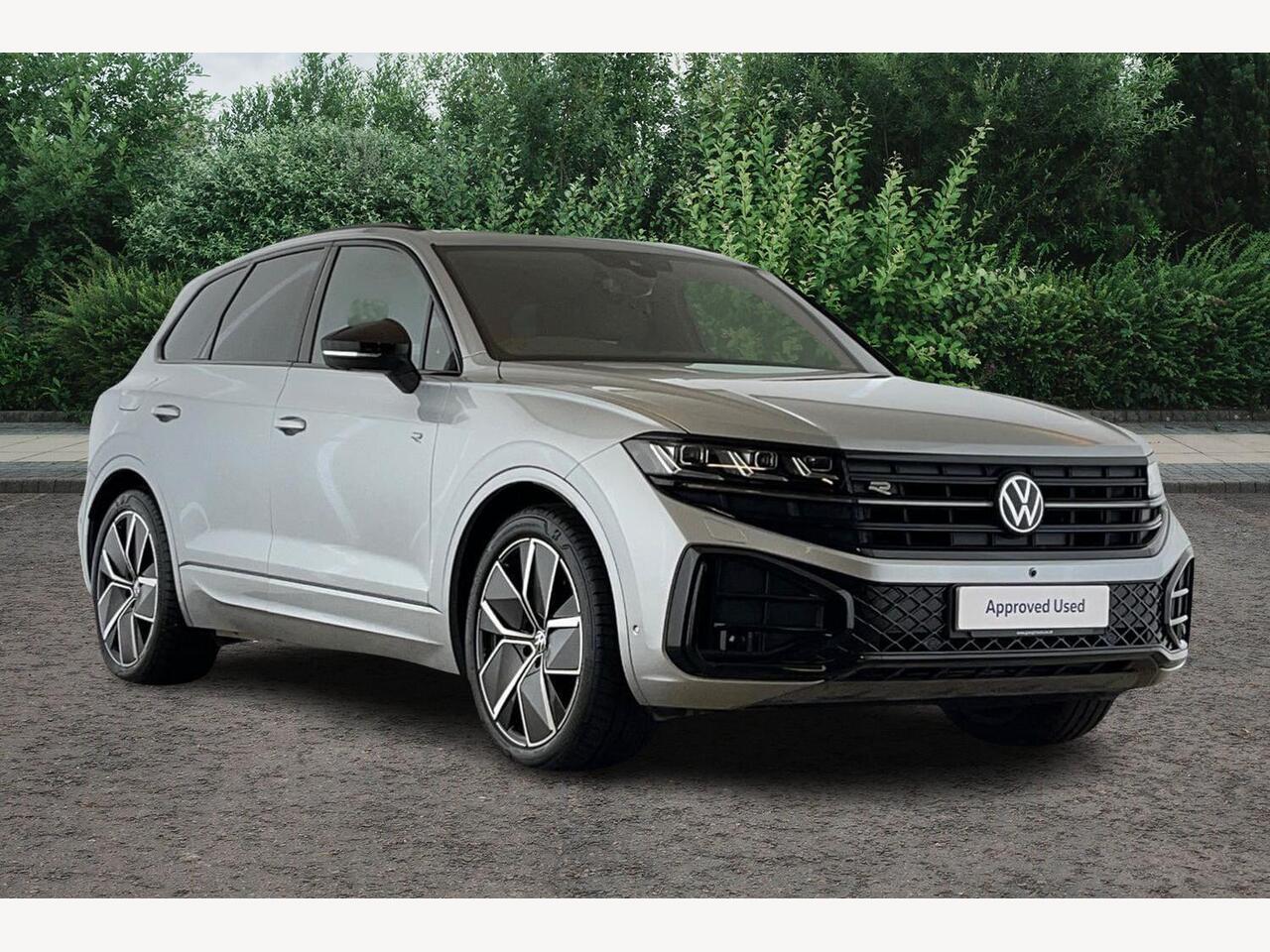 Main listing image - Volkswagen Touareg