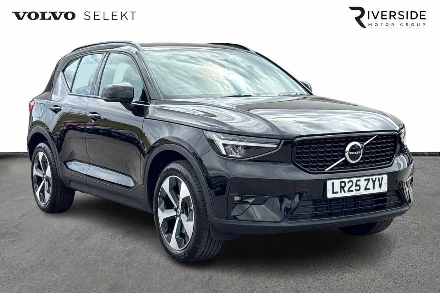 Main listing image - Volvo XC40