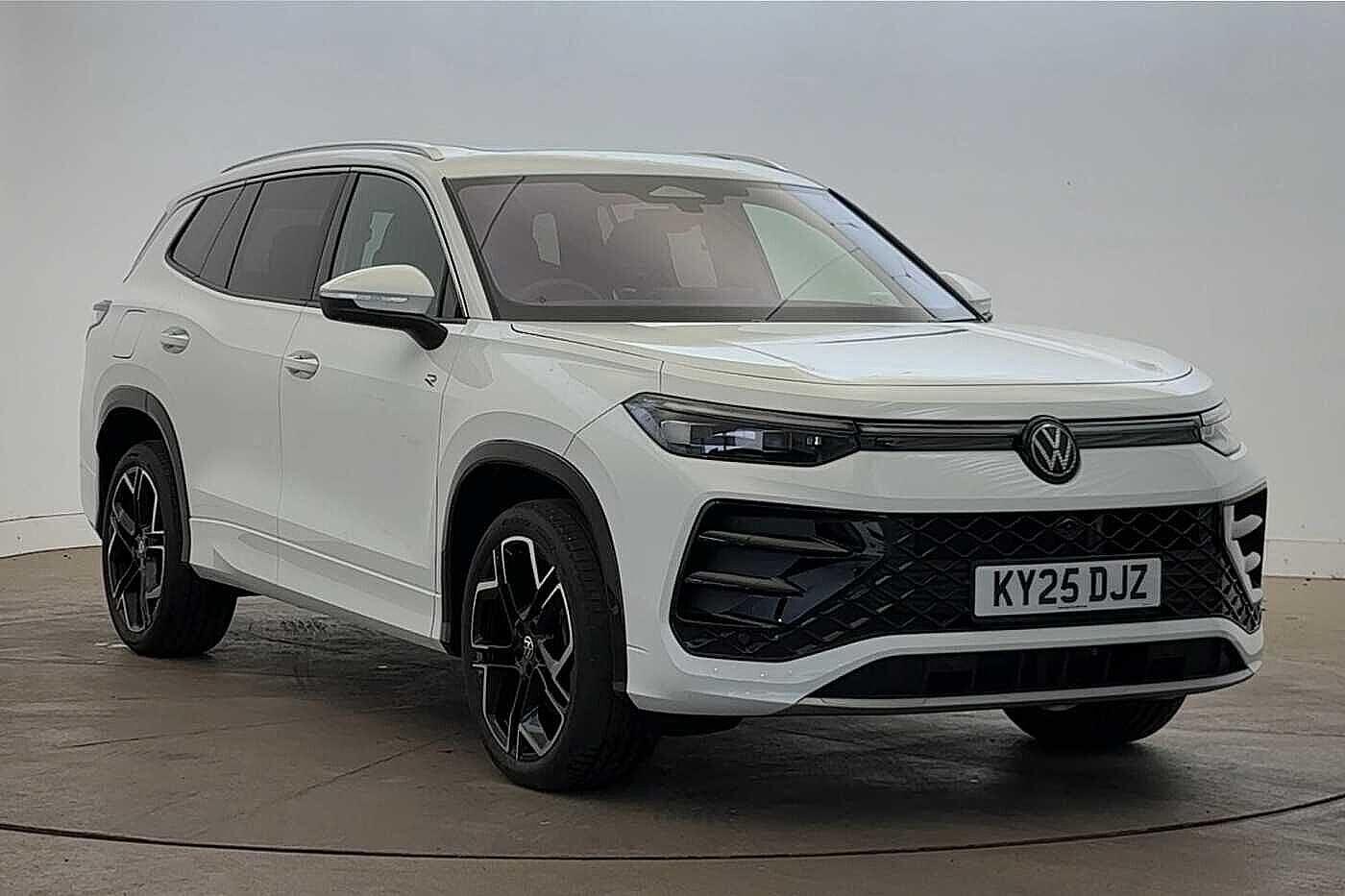 Main listing image - Volkswagen Tayron