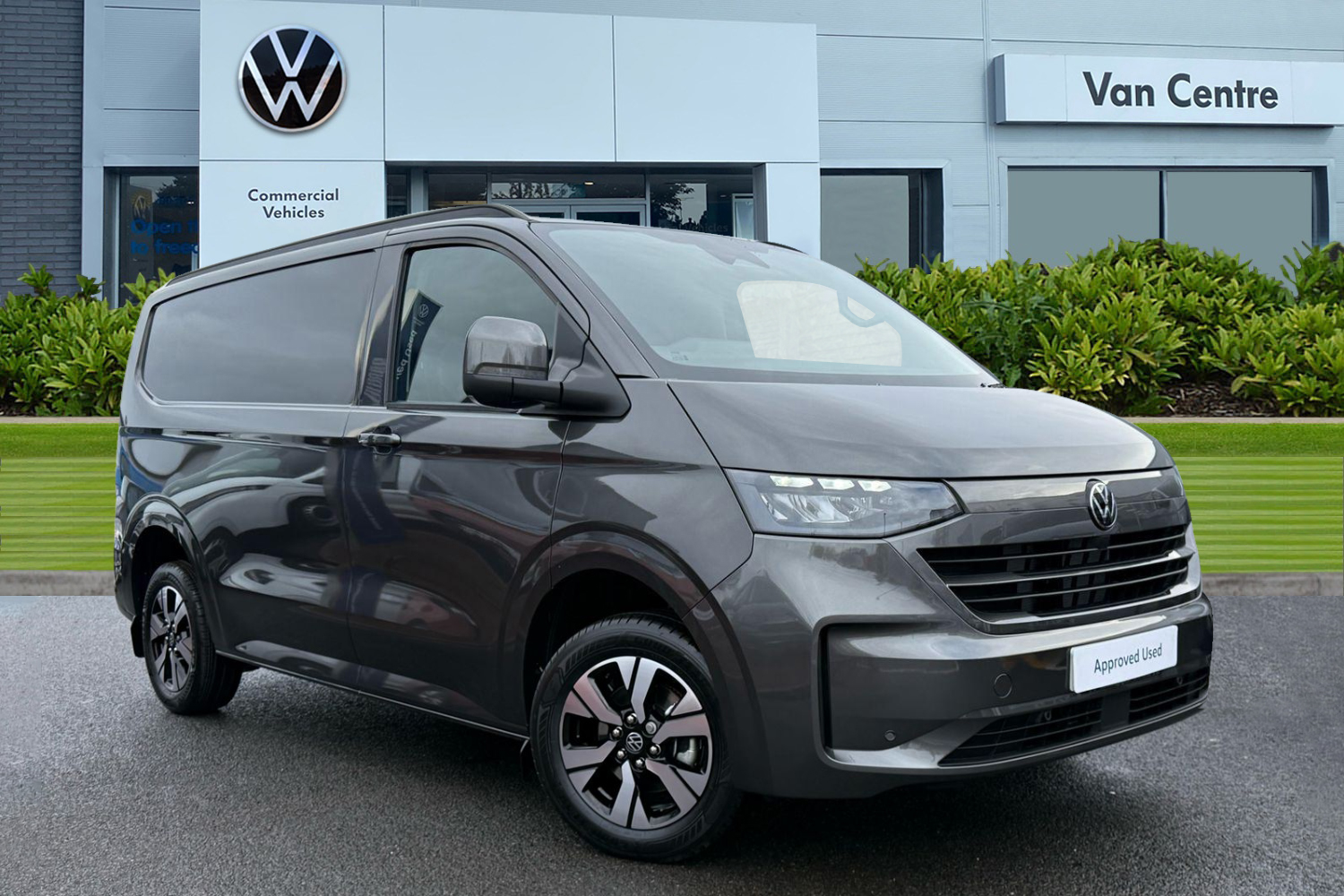 Main listing image - Volkswagen Transporter