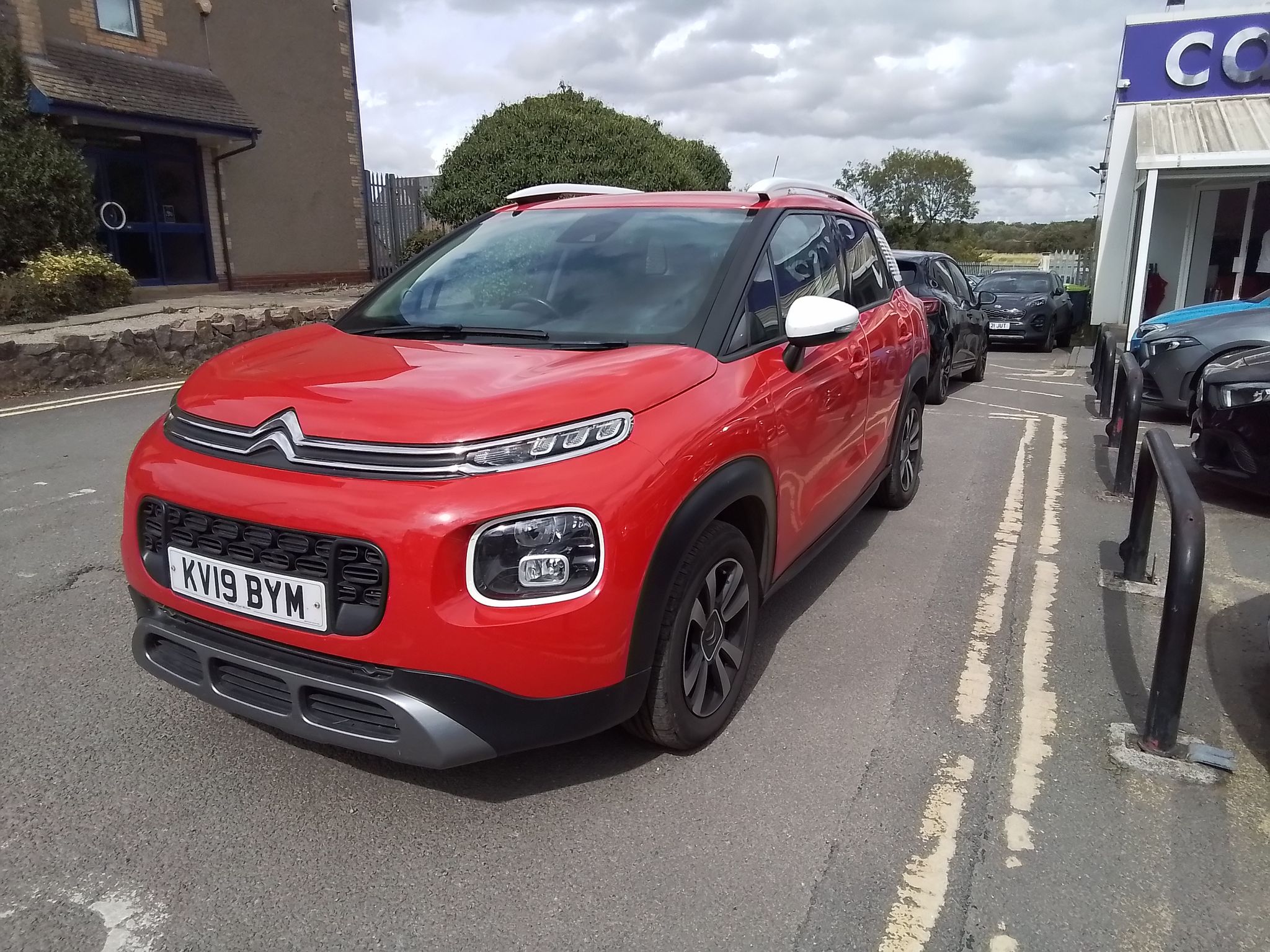 Main listing image - Citroen C3 Aircross