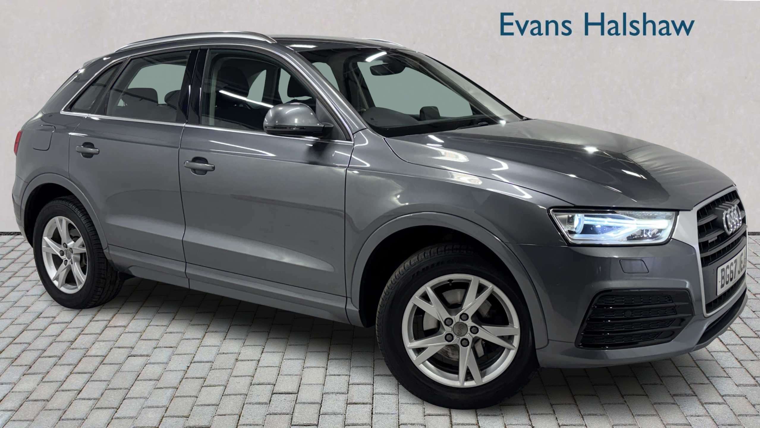 Main listing image - Audi Q3