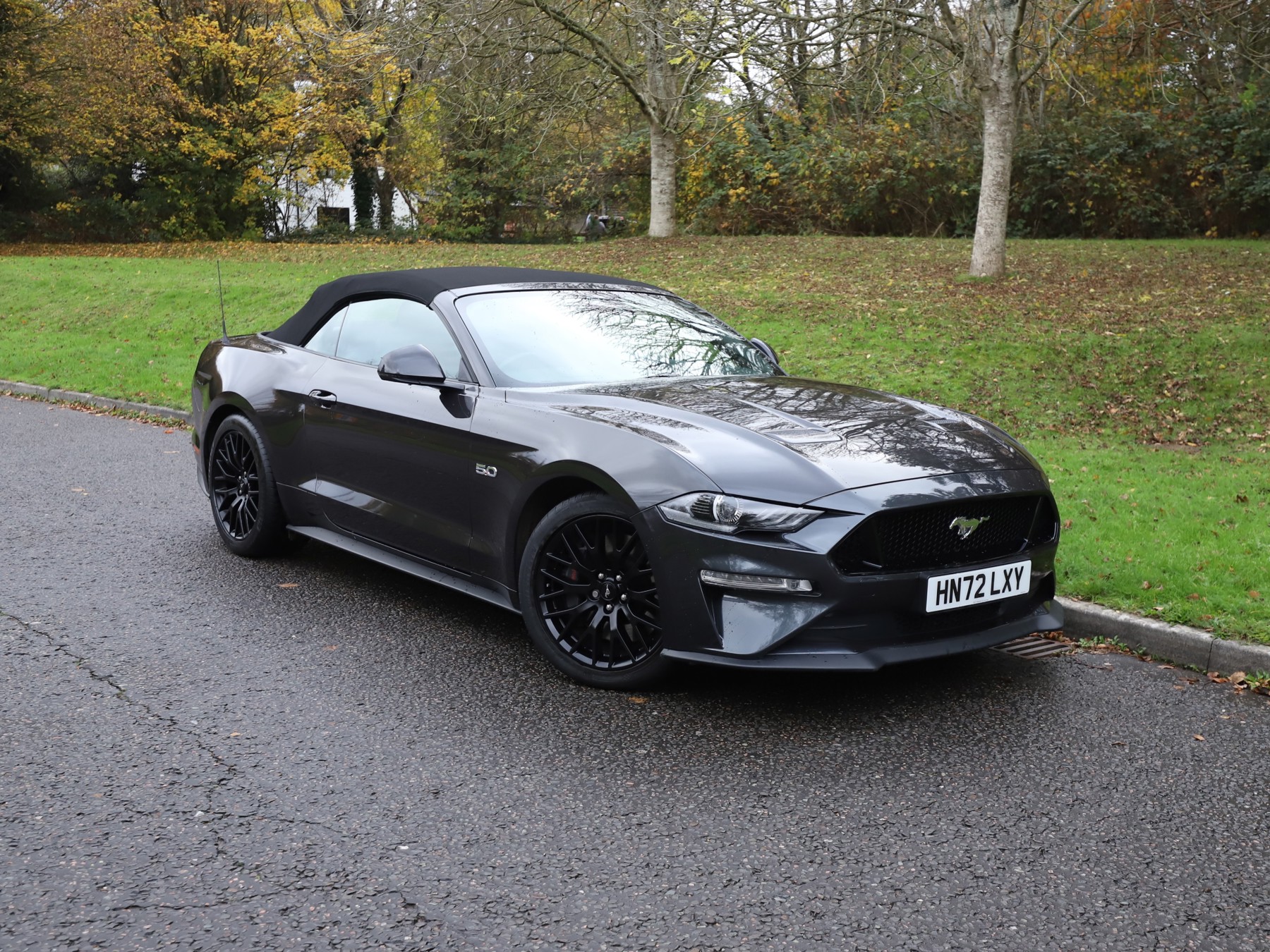 Main listing image - Ford Mustang