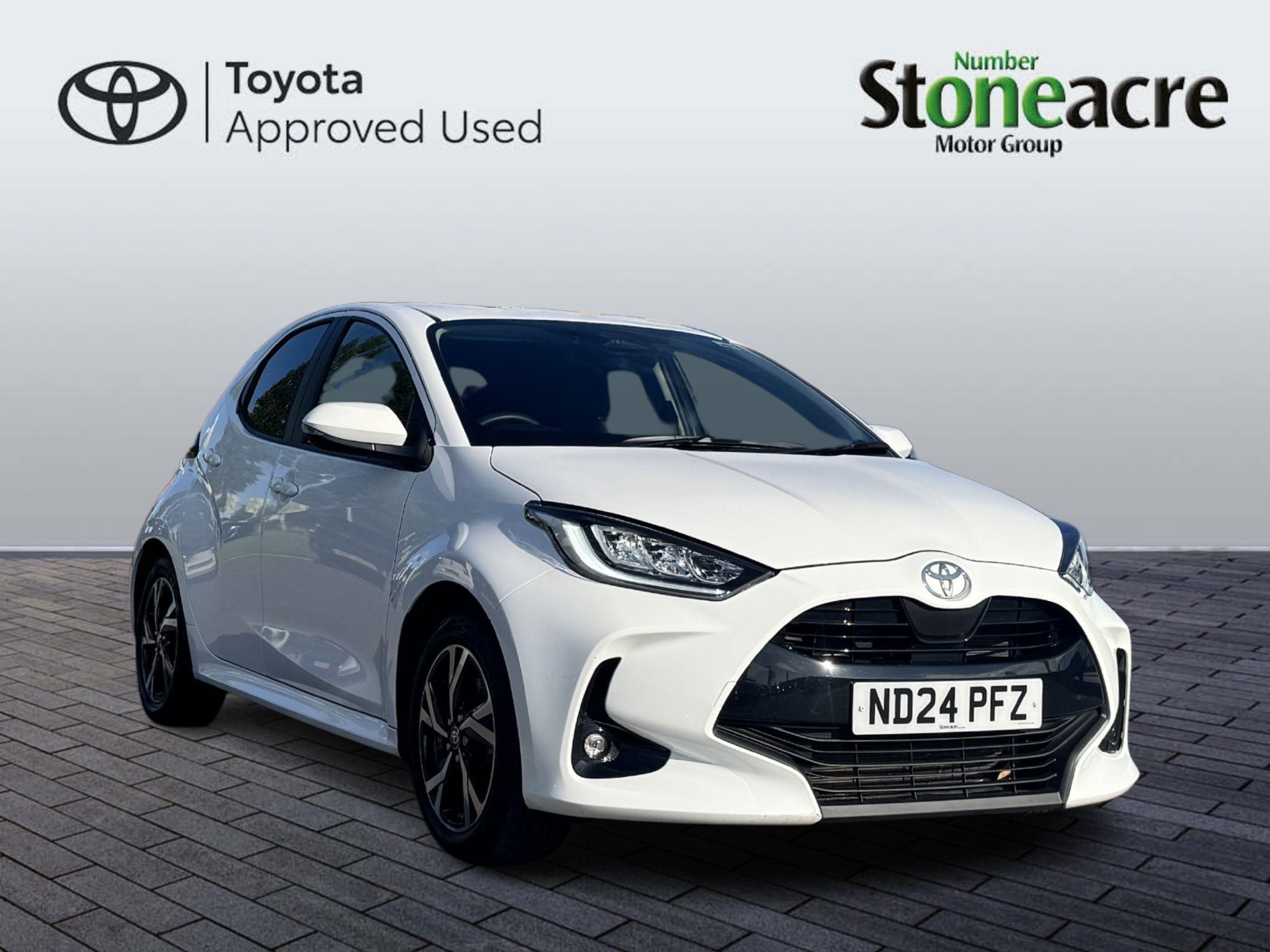 Main listing image - Toyota Yaris