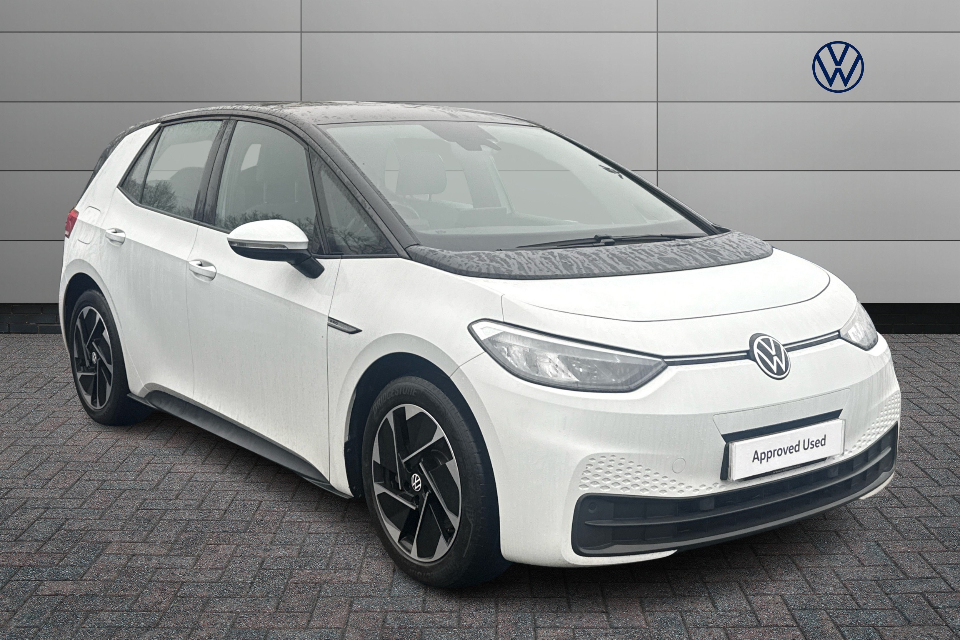 Main listing image - Volkswagen ID.3