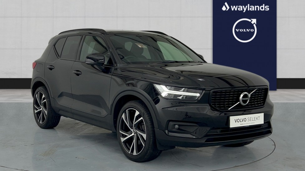 Main listing image - Volvo XC40