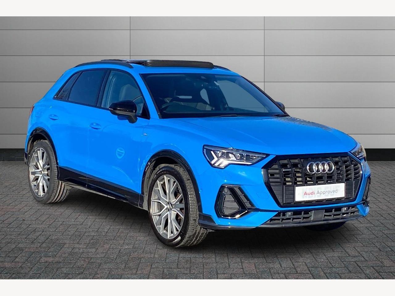 Main listing image - Audi Q3