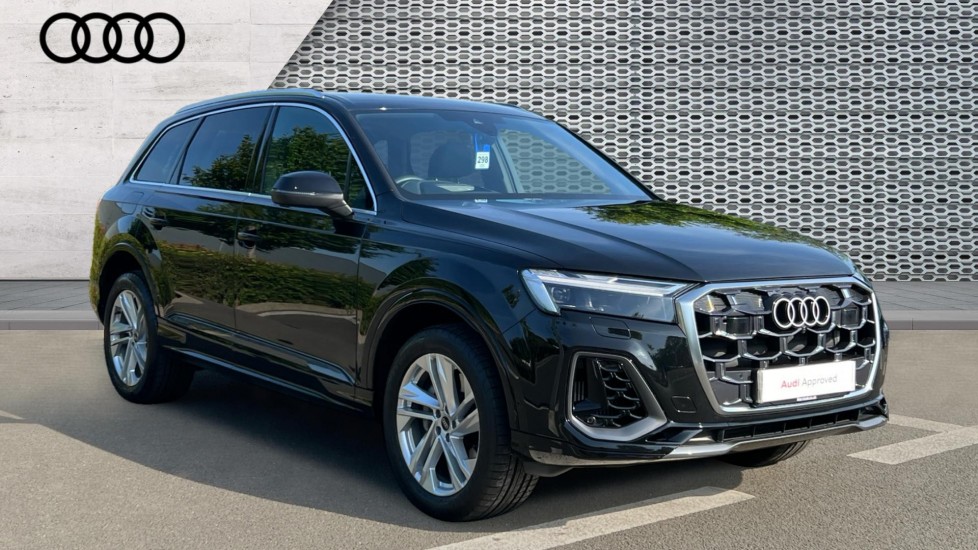 Main listing image - Audi Q7
