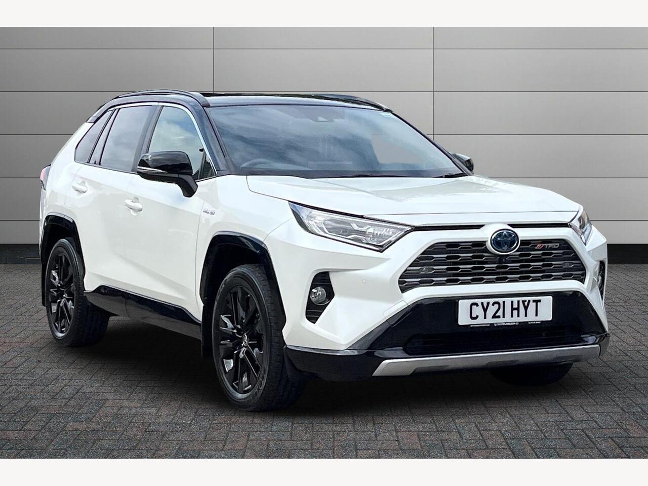 Main listing image - Toyota RAV4