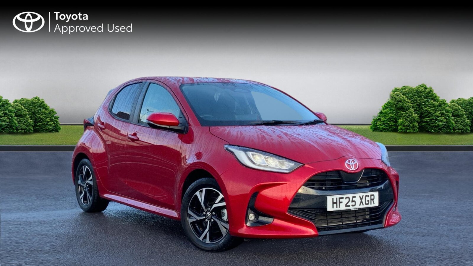 Main listing image - Toyota Yaris