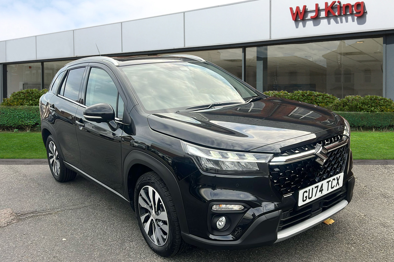 Main listing image - Suzuki S-Cross