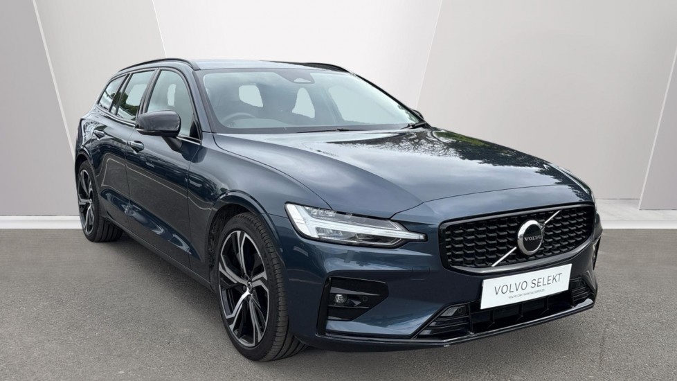 Main listing image - Volvo V60