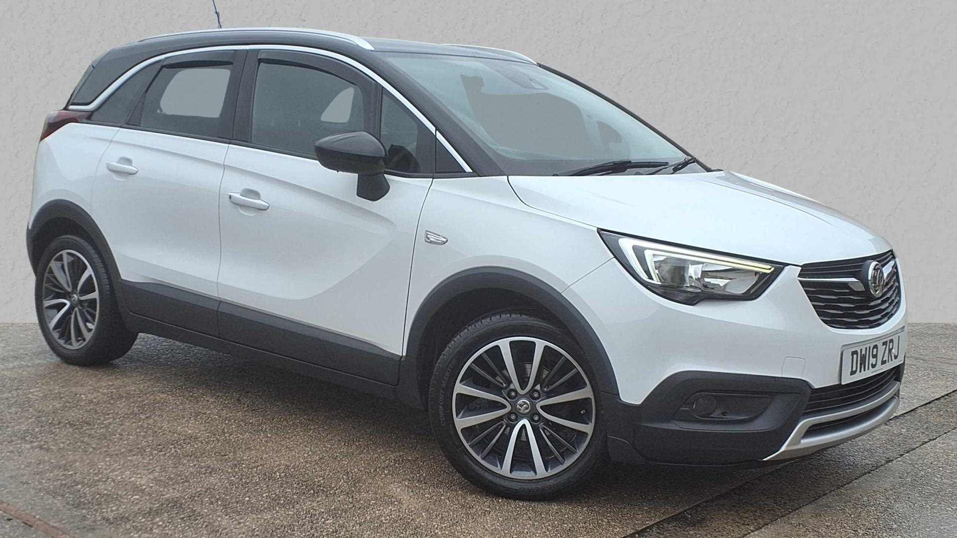 Main listing image - Vauxhall Crossland X
