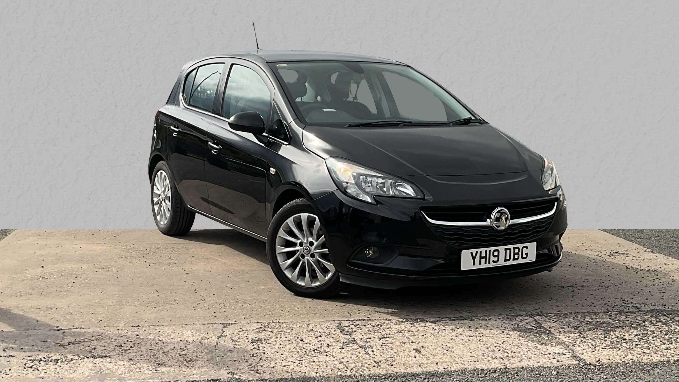 Main listing image - Vauxhall Corsa