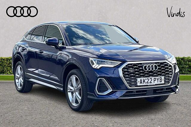 Main listing image - Audi Q3