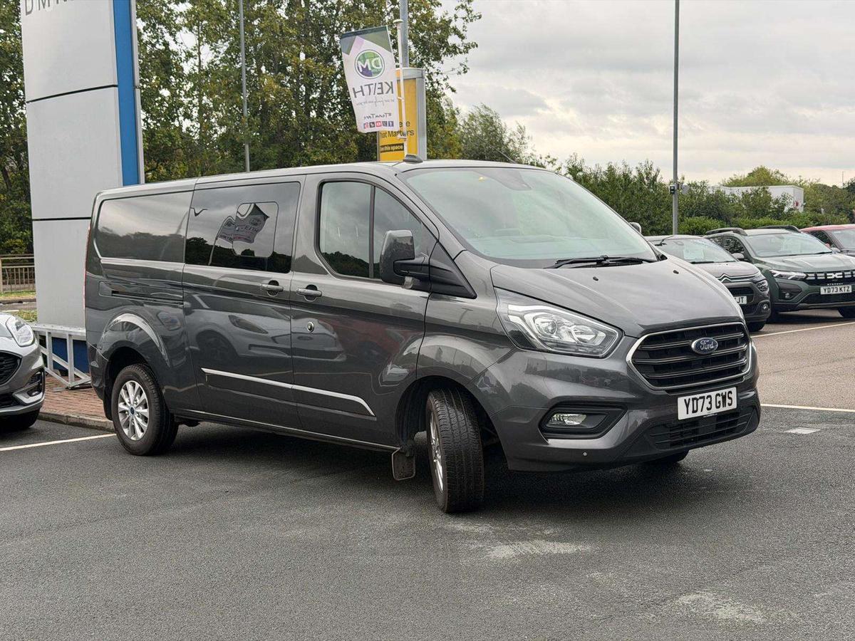 Main listing image - Ford Transit Custom