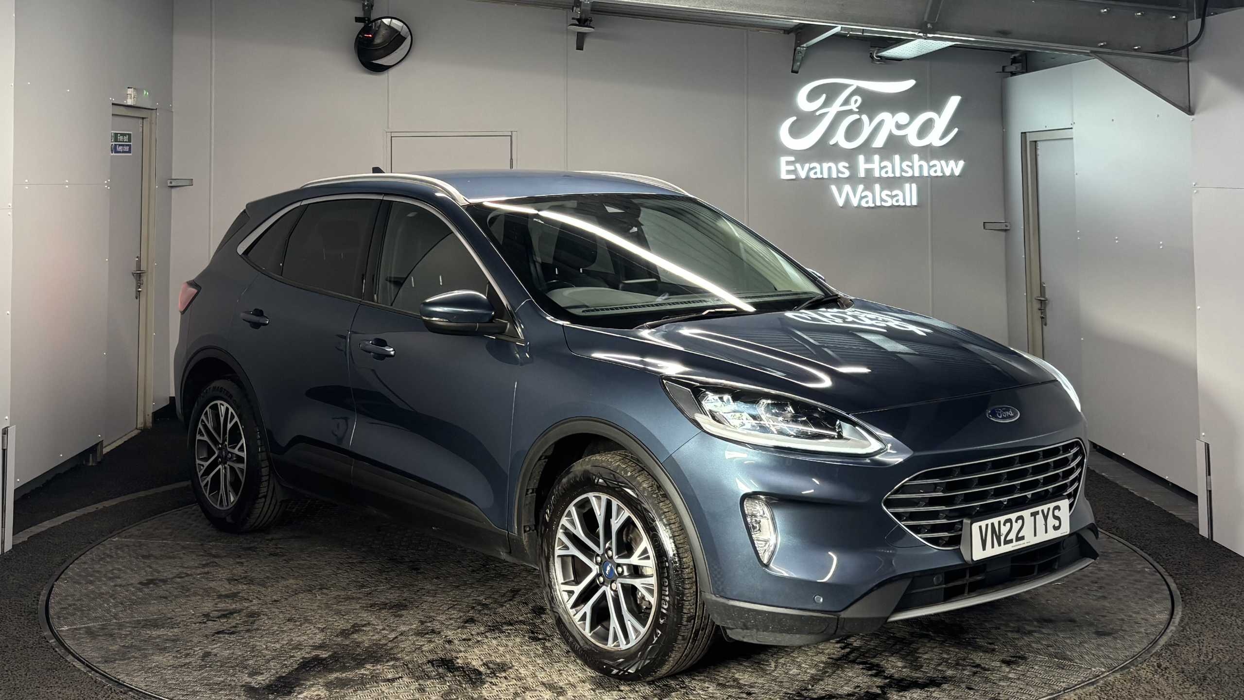 Main listing image - Ford Kuga