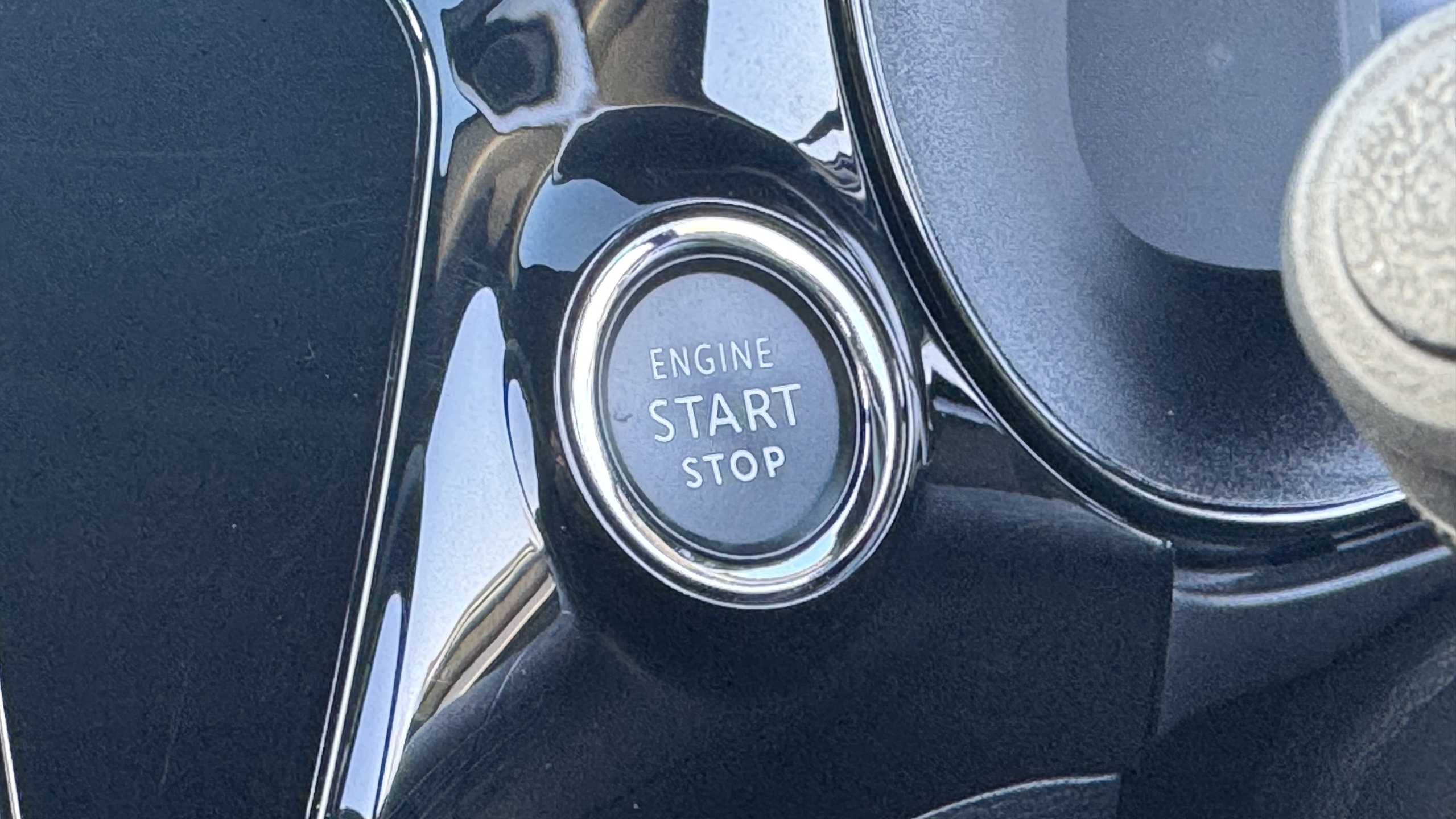 Main listing image - Vauxhall Corsa e