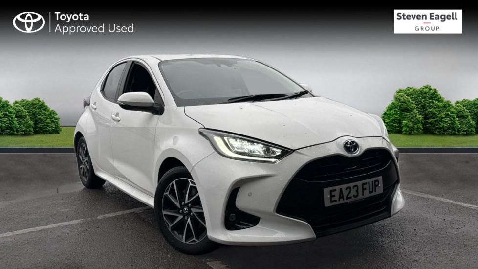 Main listing image - Toyota Yaris