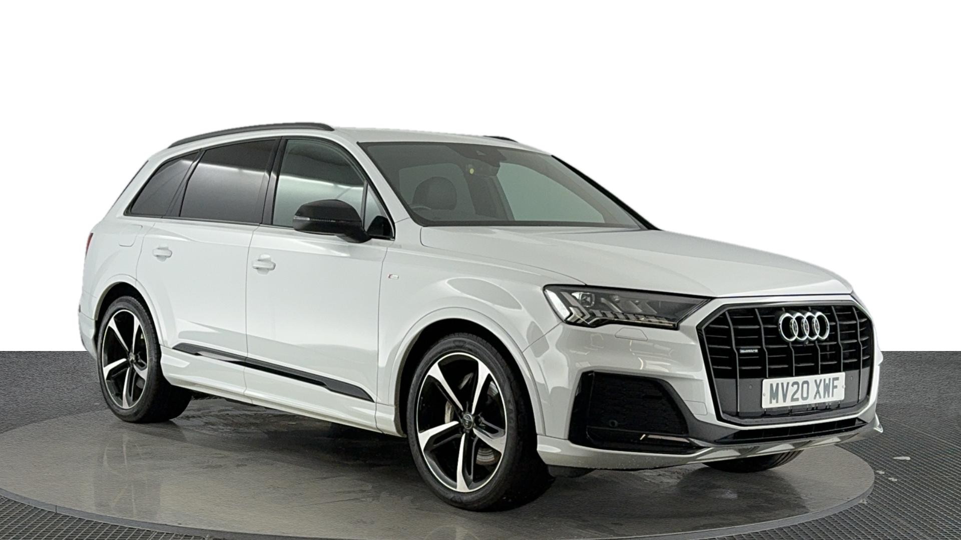 Main listing image - Audi Q7