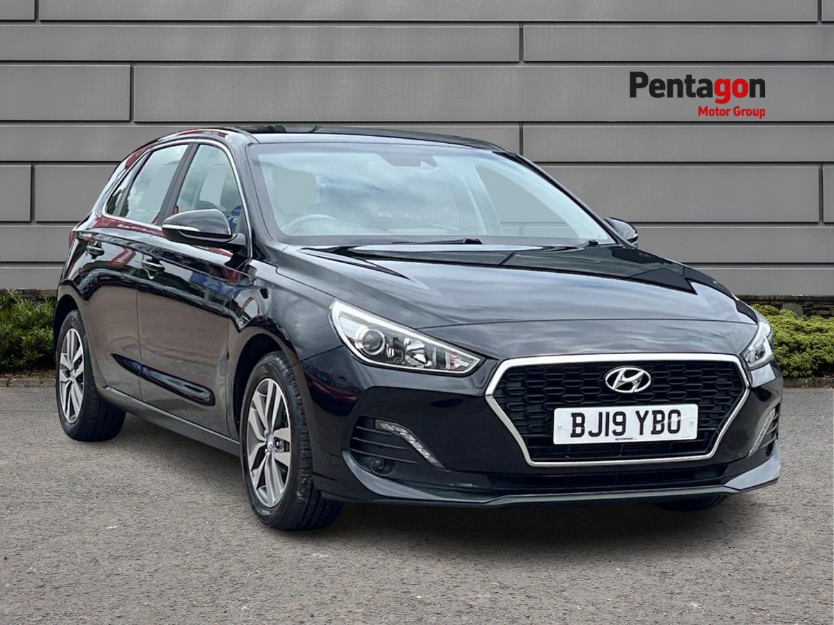 Main listing image - Hyundai i30