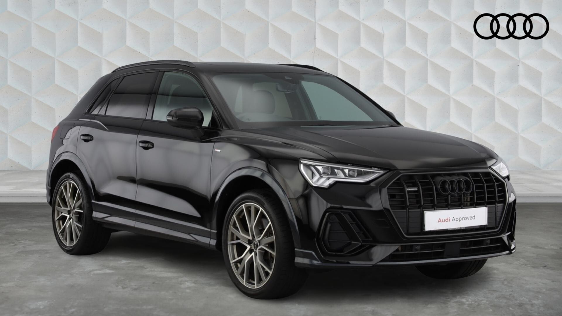 Main listing image - Audi Q3