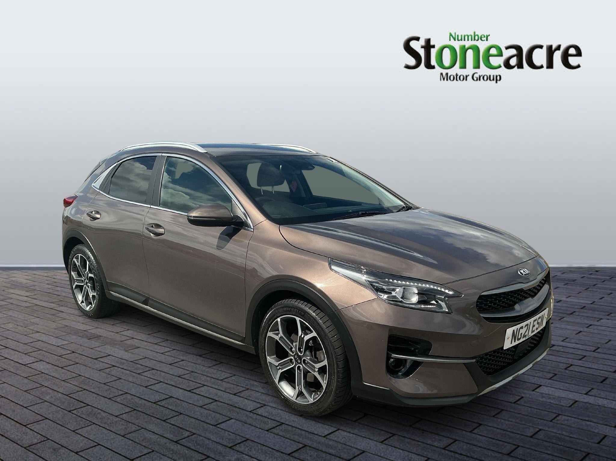 Main listing image - Kia XCeed