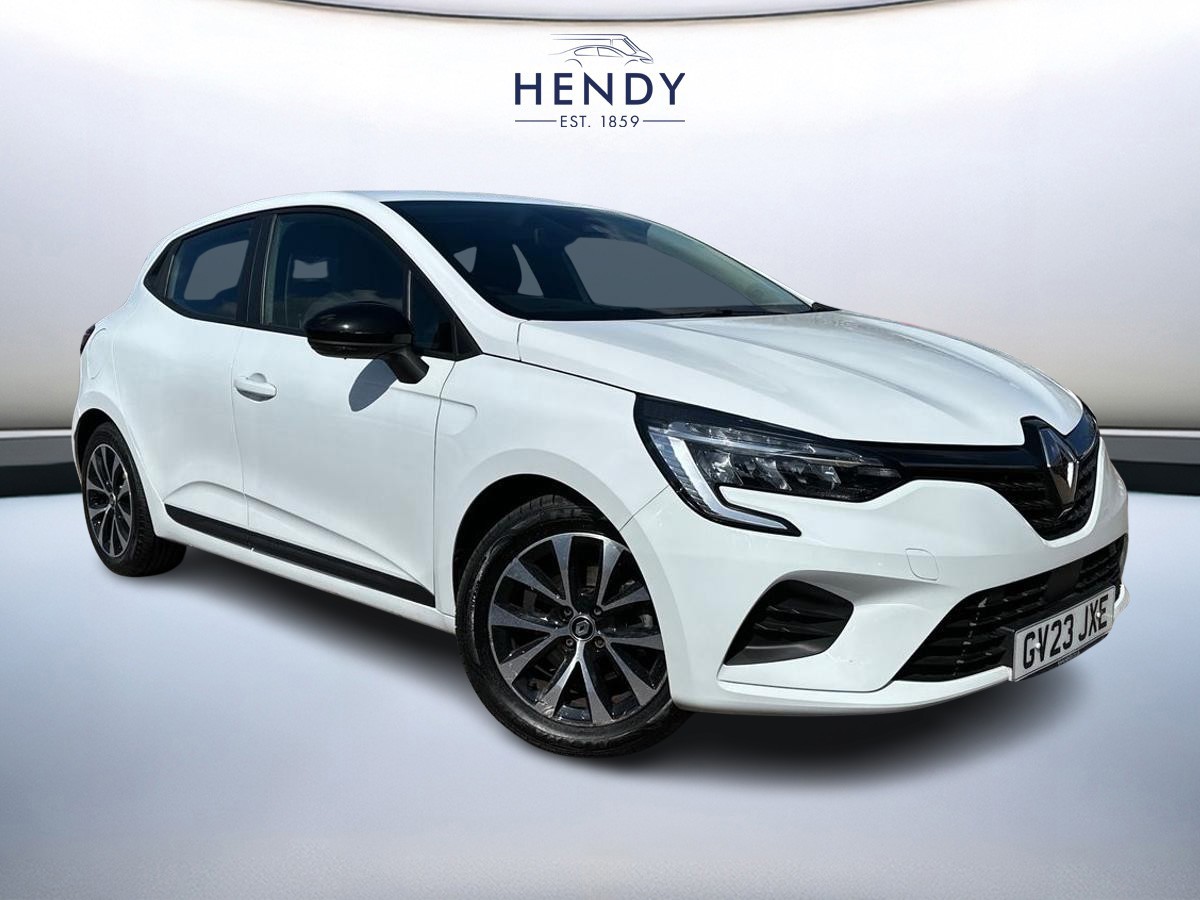 Main listing image - Renault Clio