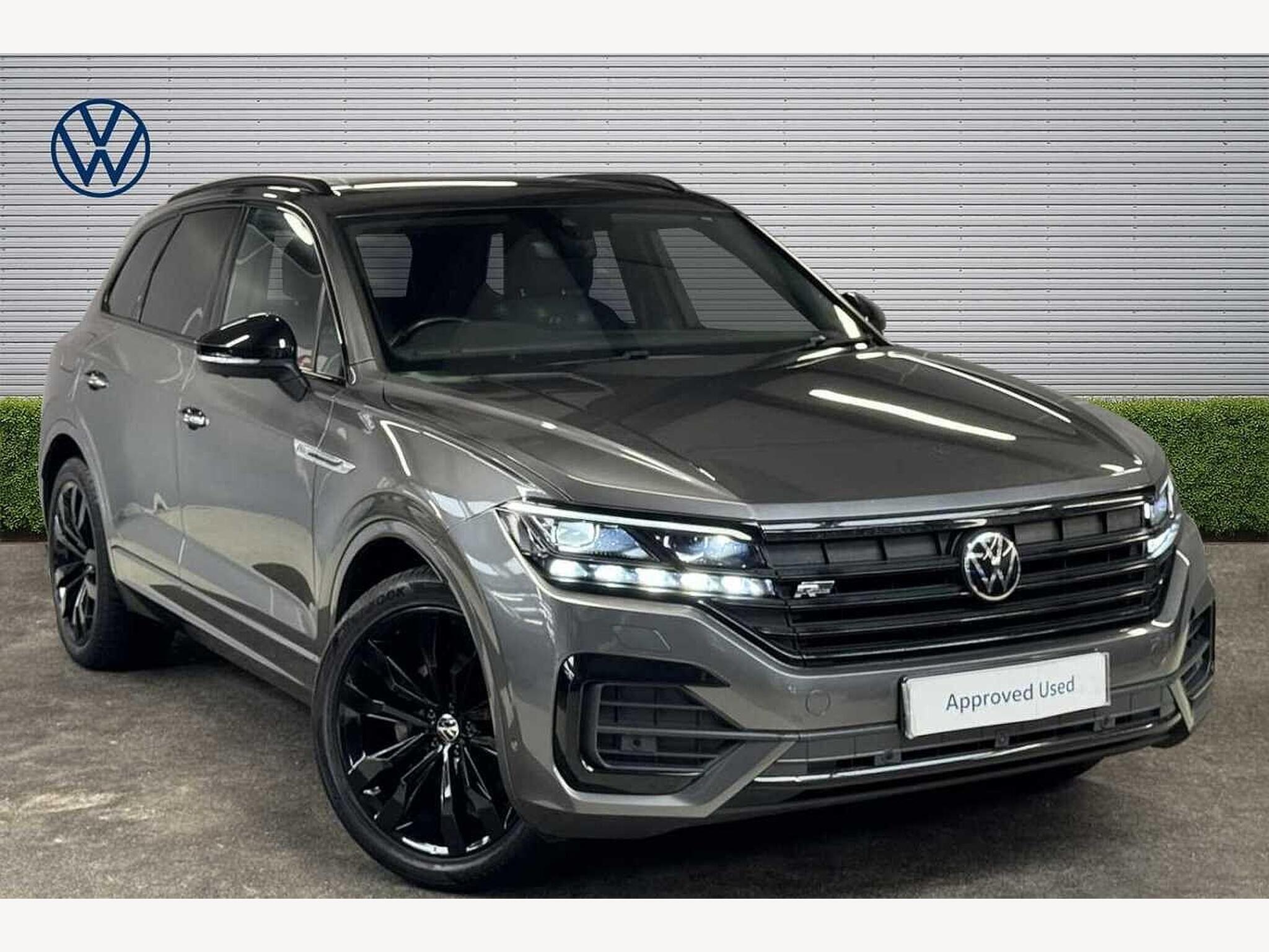Main listing image - Volkswagen Touareg