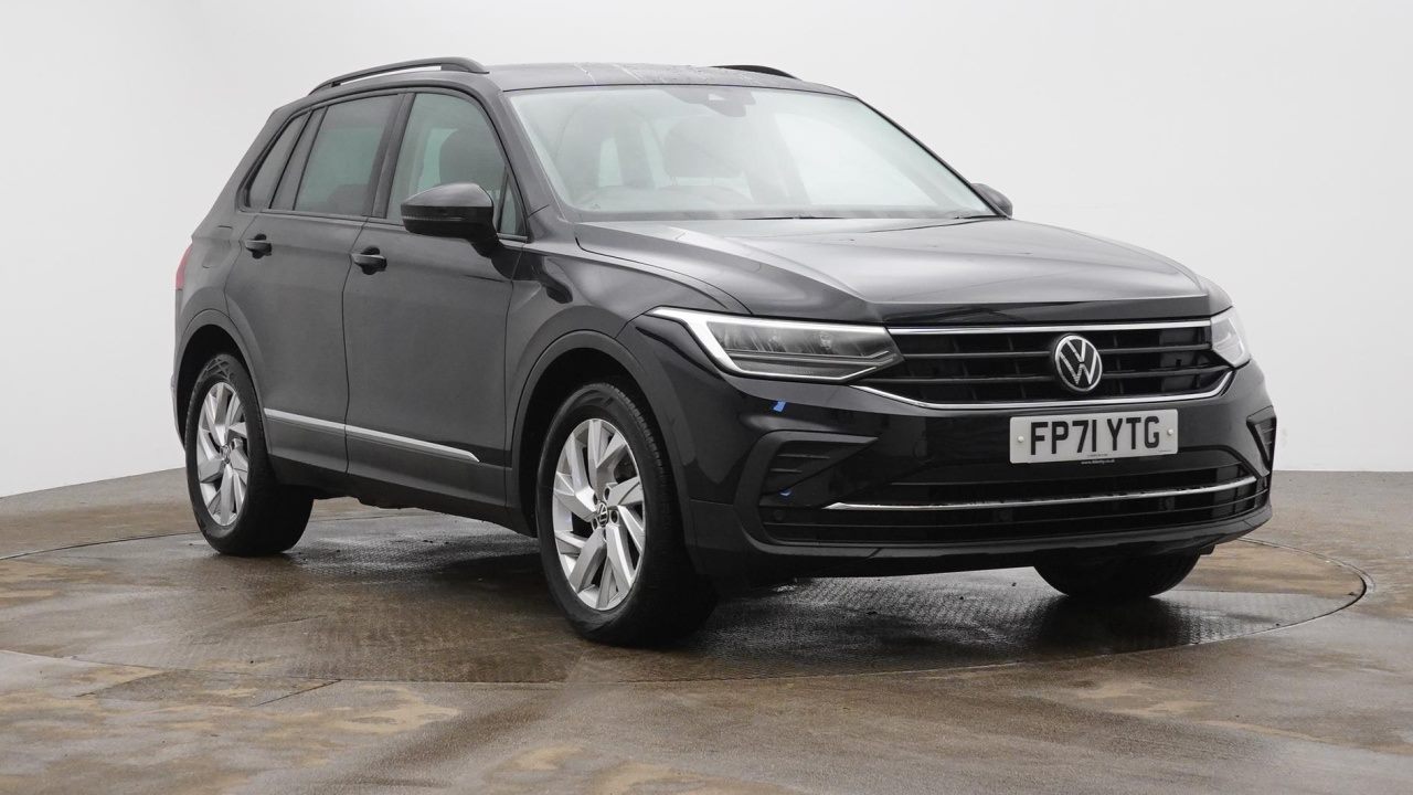 Main listing image - Volkswagen Tiguan