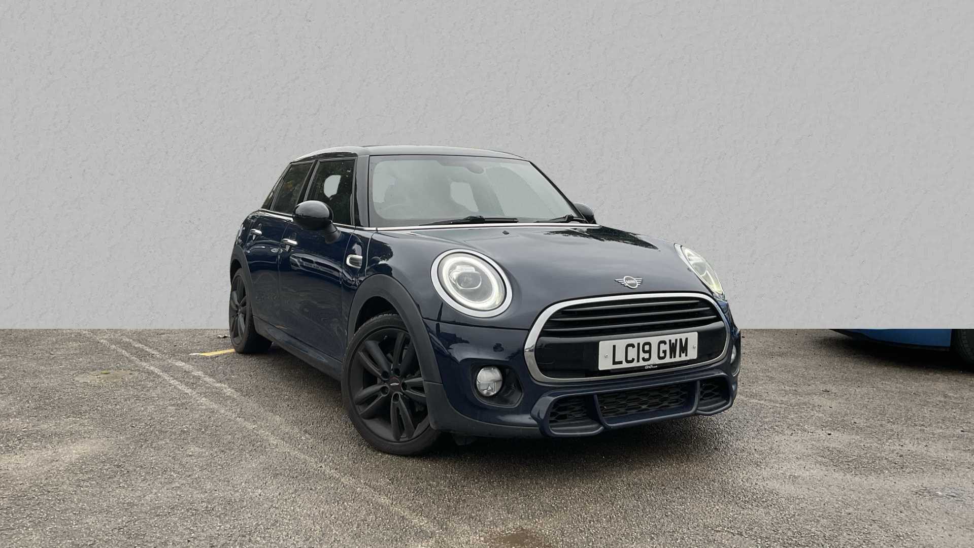 Main listing image - MINI Hatchback 5dr