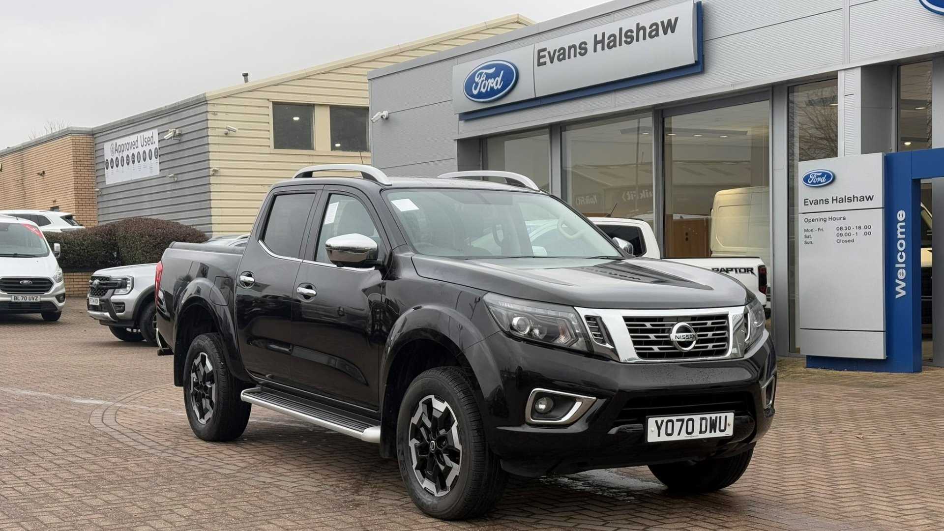 Main listing image - Nissan Navara