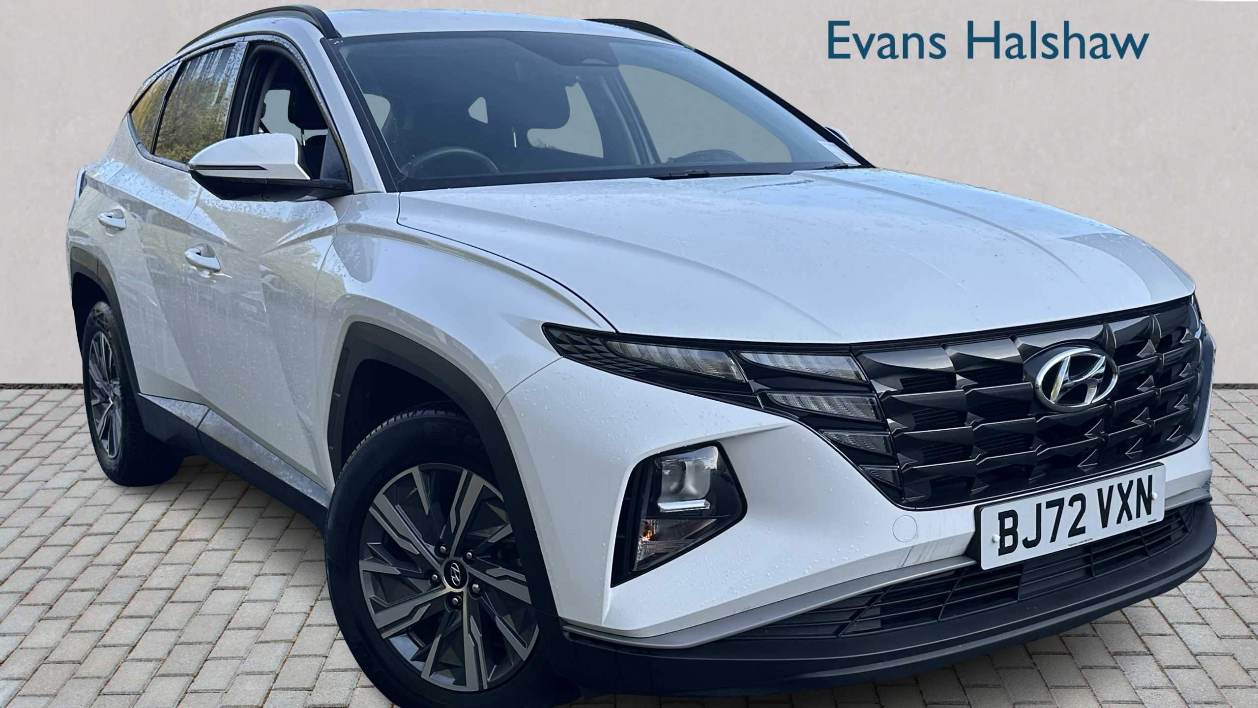 Main listing image - Hyundai Tucson