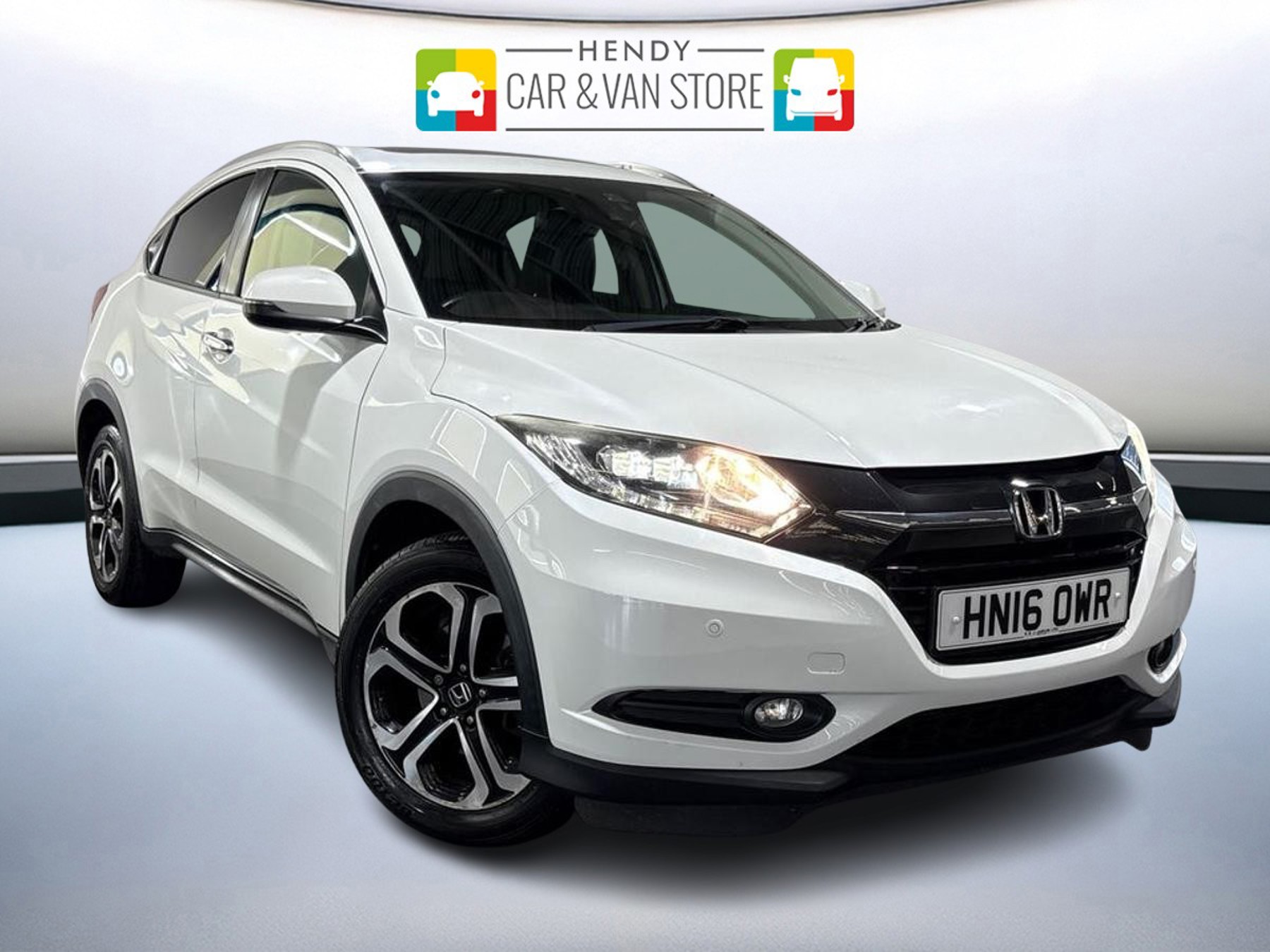 Main listing image - Honda HR-V