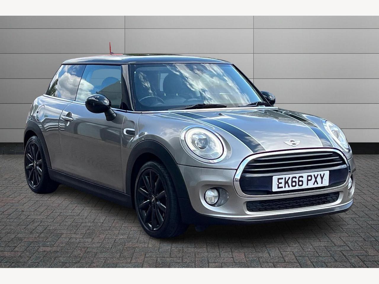 Main listing image - MINI Hatchback