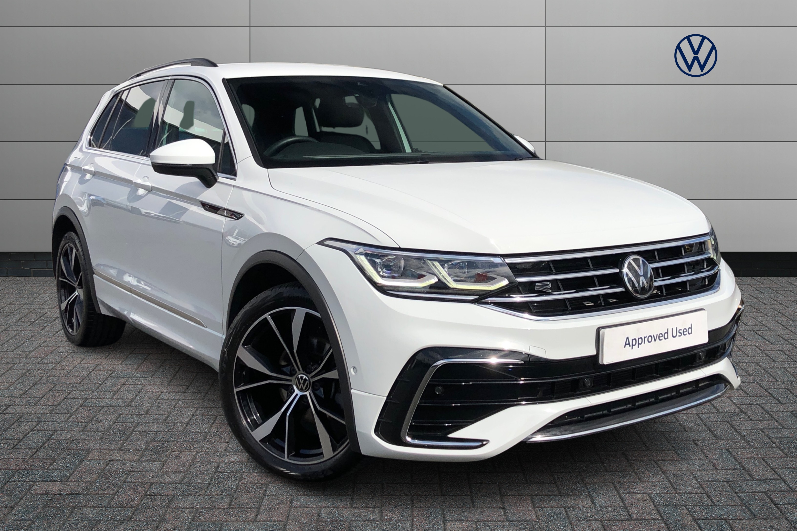 Main listing image - Volkswagen Tiguan