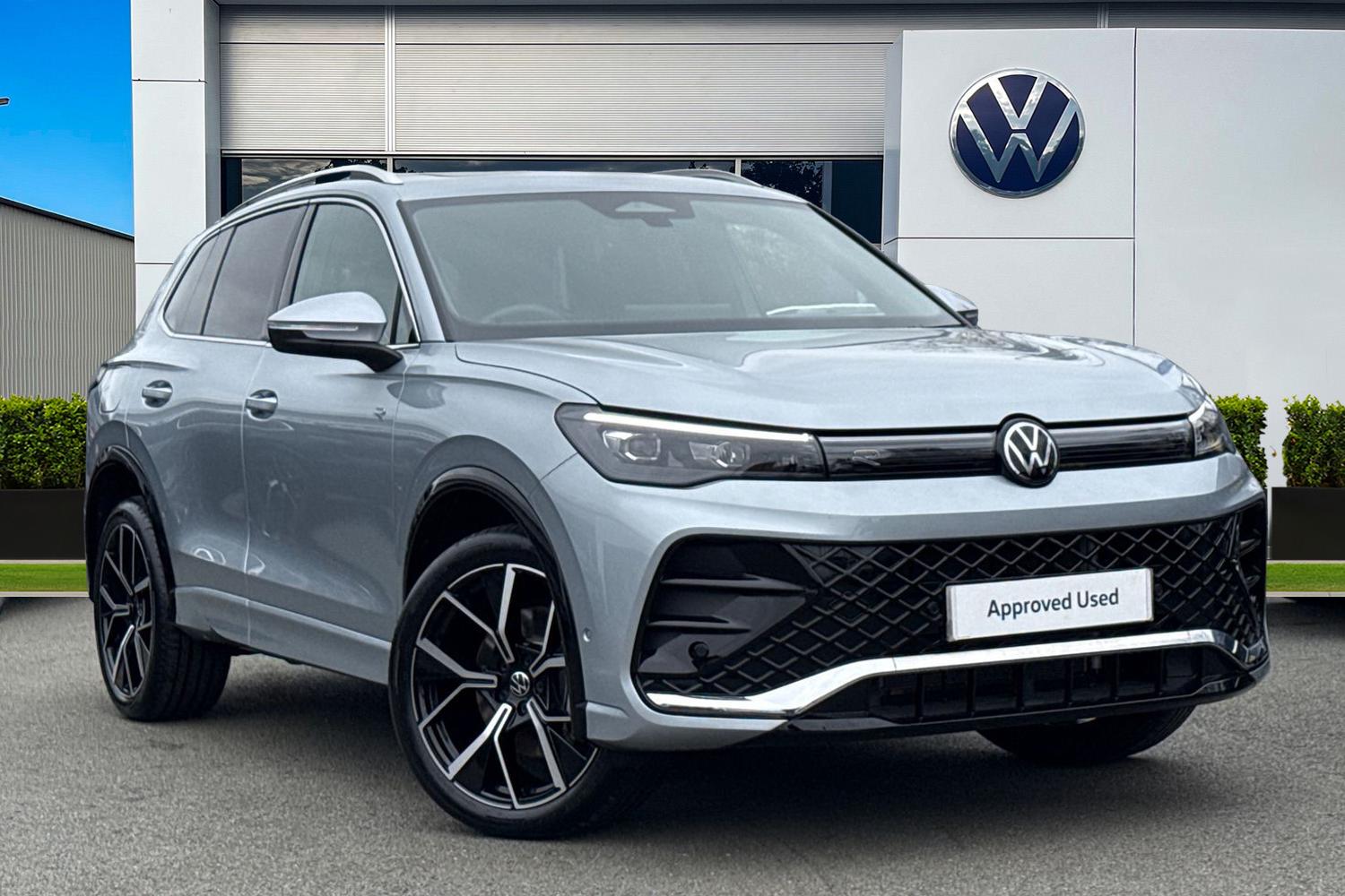 Main listing image - Volkswagen Tiguan