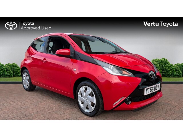 Main listing image - Toyota Aygo