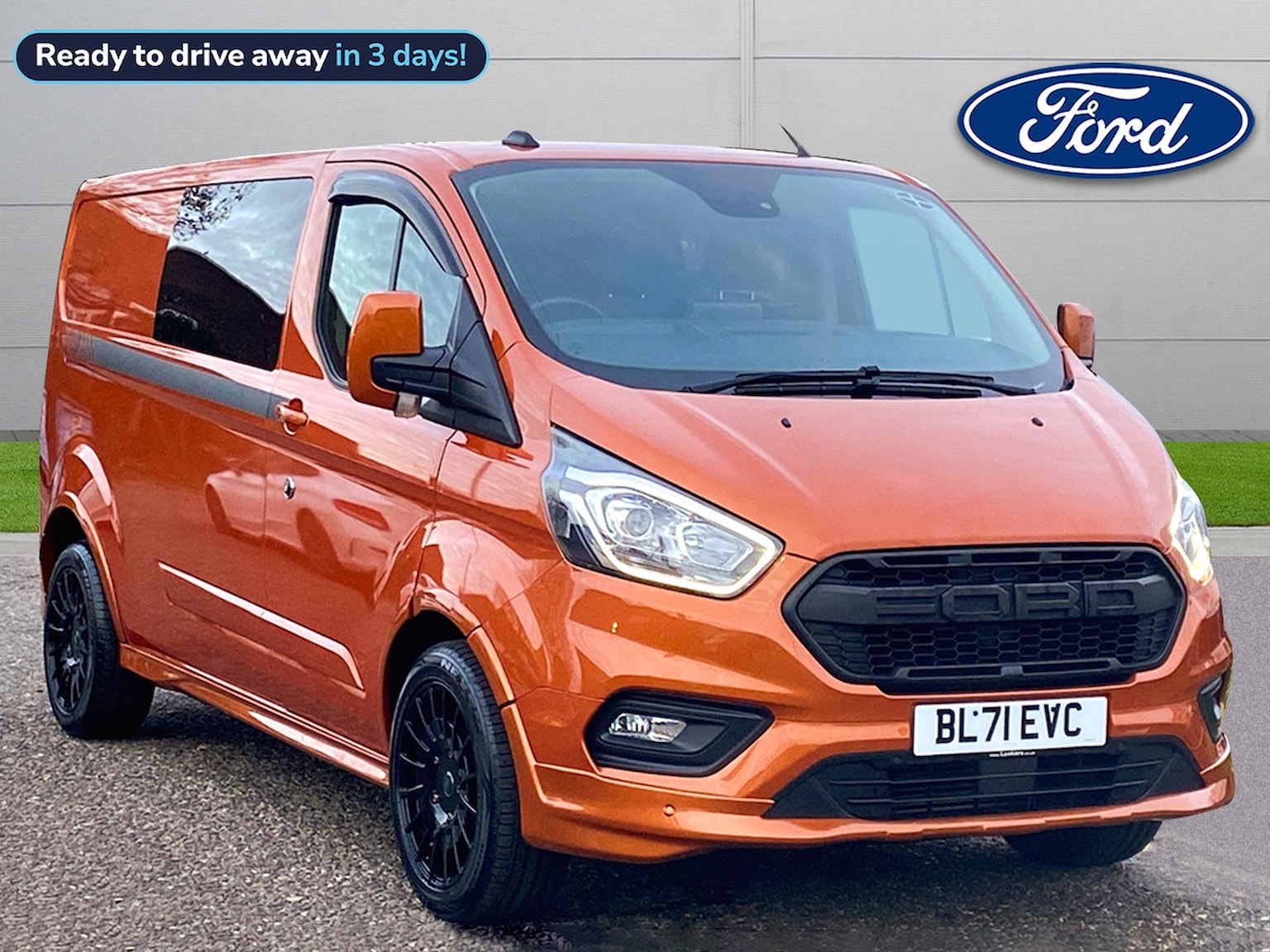 Main listing image - Ford Transit Custom