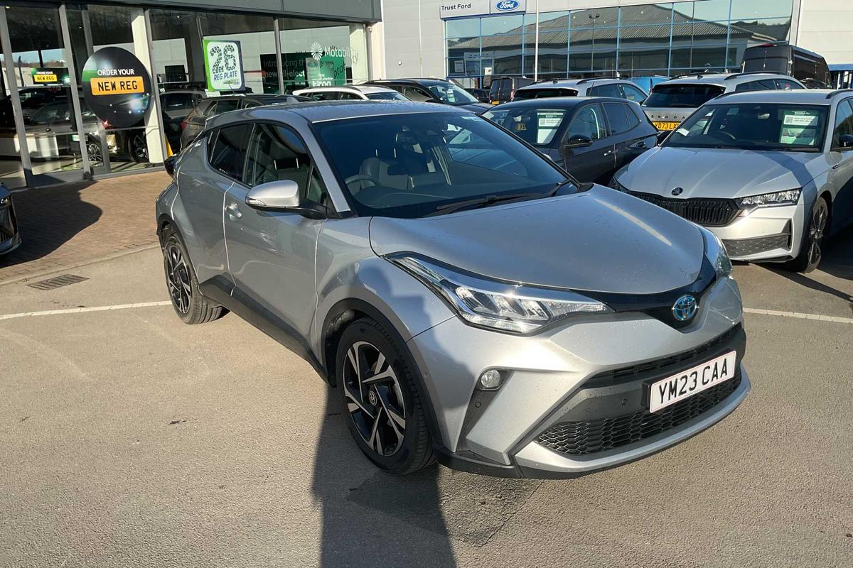 Main listing image - Toyota C-HR