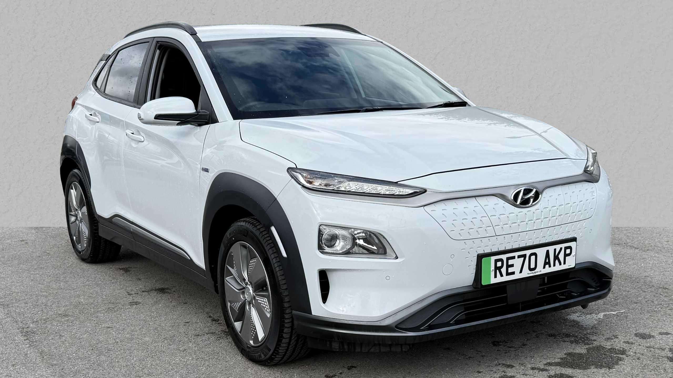 Main listing image - Hyundai Kona Electric