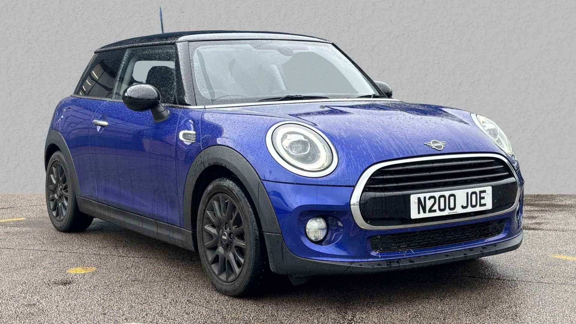 Main listing image - MINI Hatchback