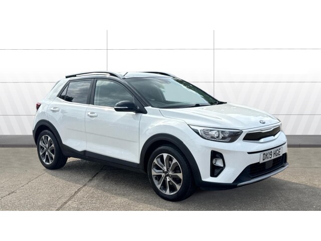 Main listing image - Kia Stonic