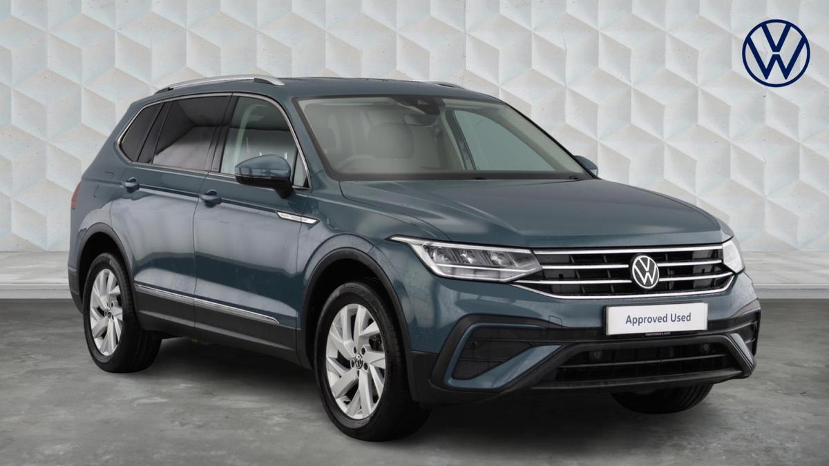 Main listing image - Volkswagen Tiguan Allspace