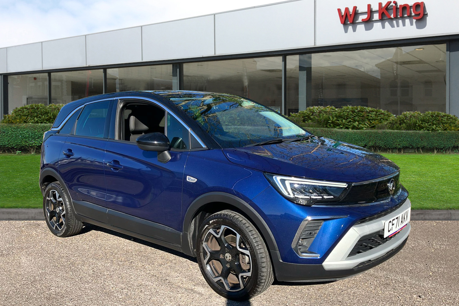 Main listing image - Vauxhall Crossland