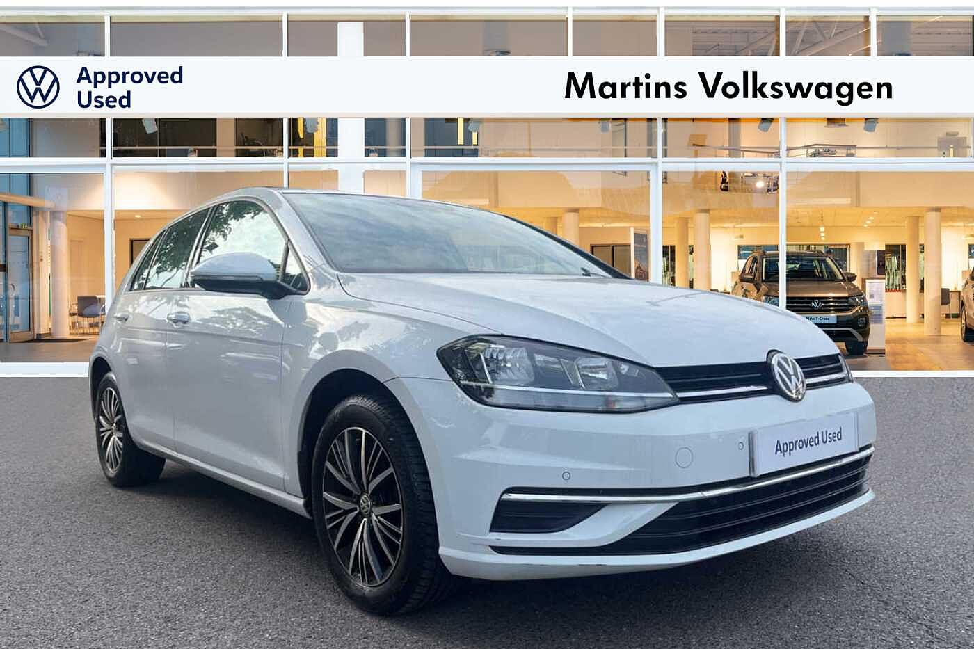 Main listing image - Volkswagen Golf