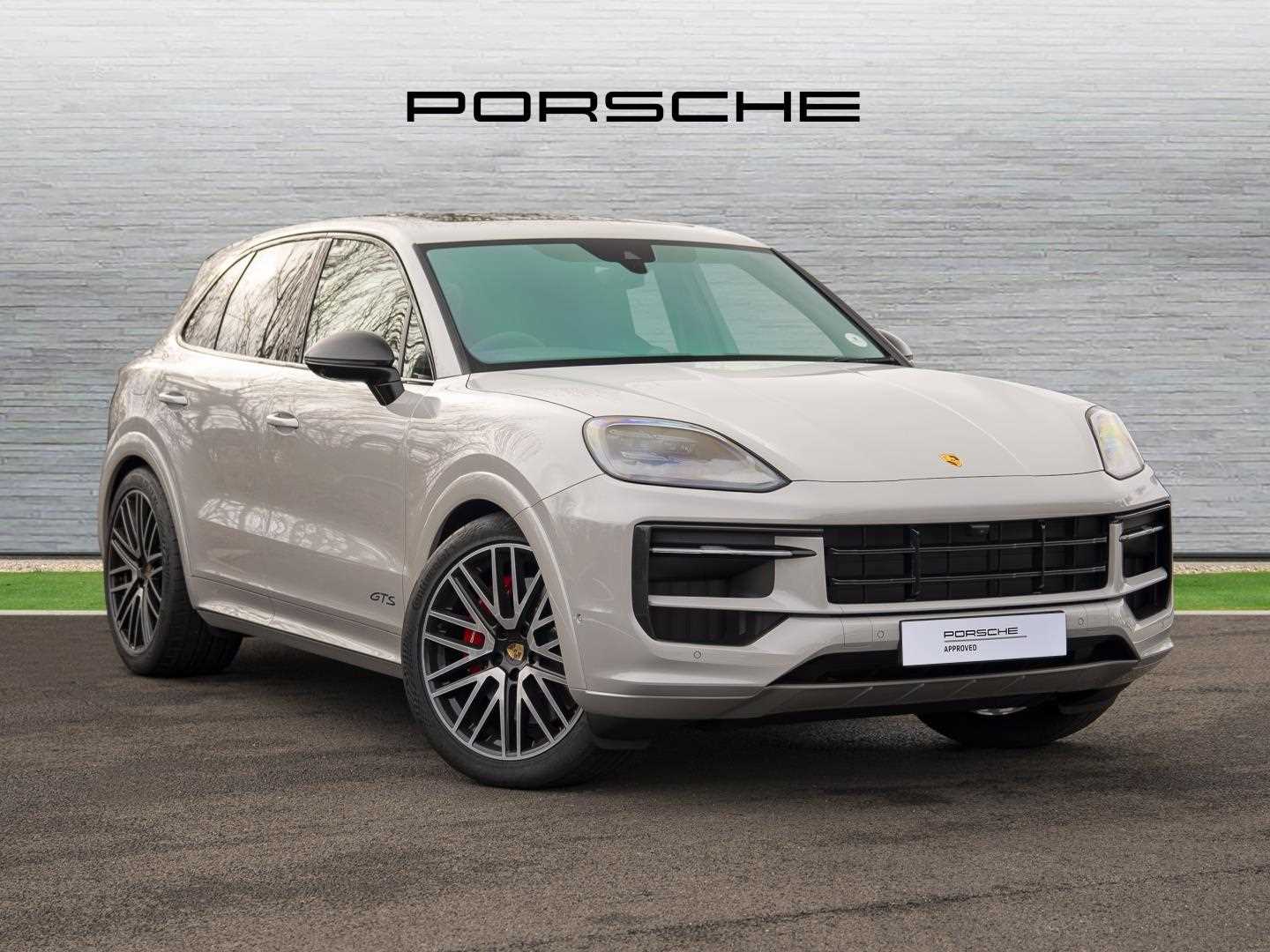 Main listing image - Porsche Cayenne