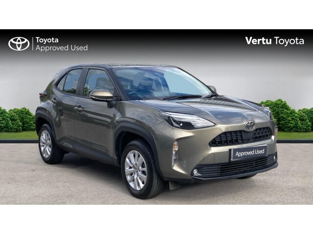 Main listing image - Toyota Yaris Cross