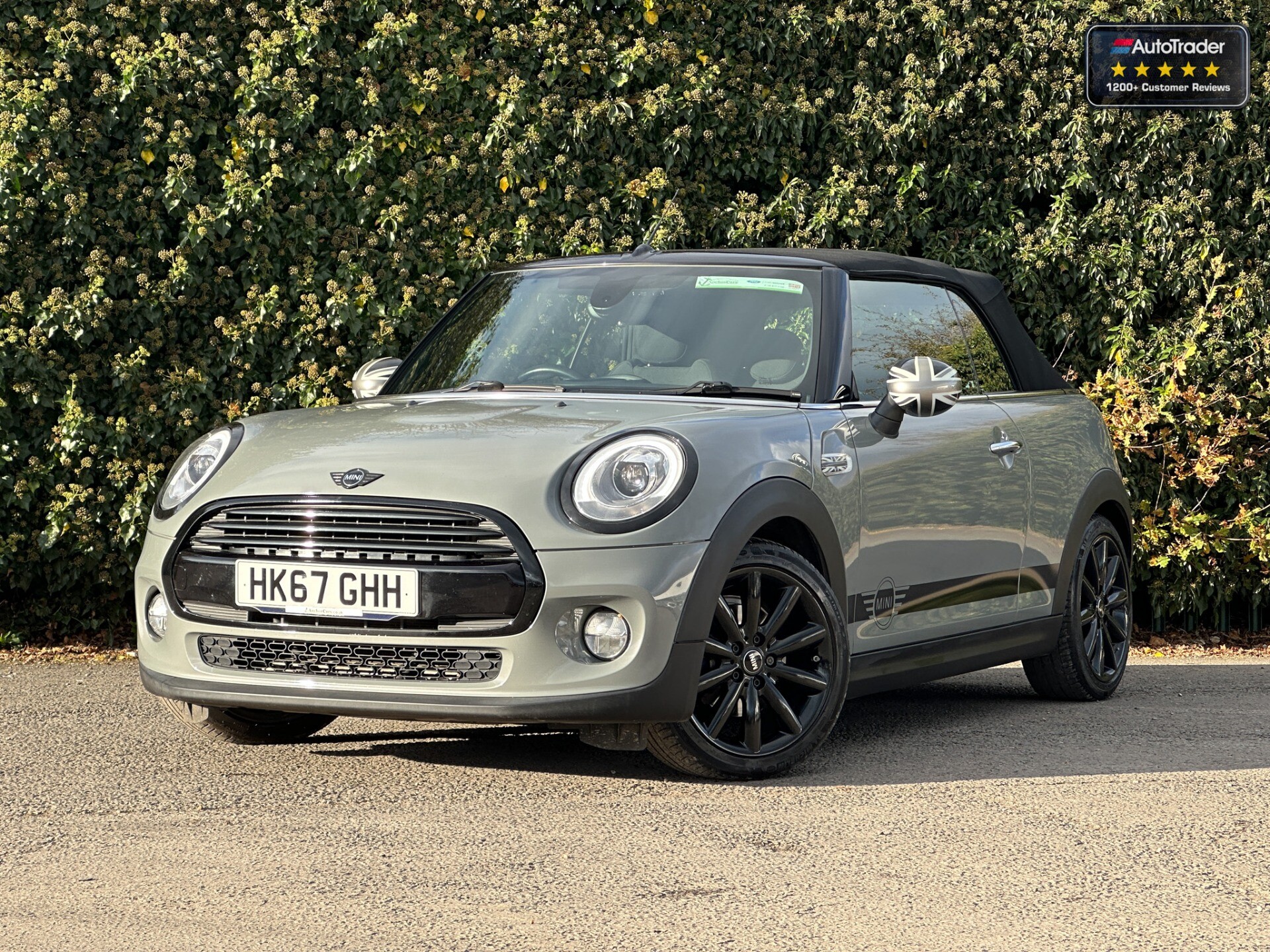 Main listing image - MINI Convertible